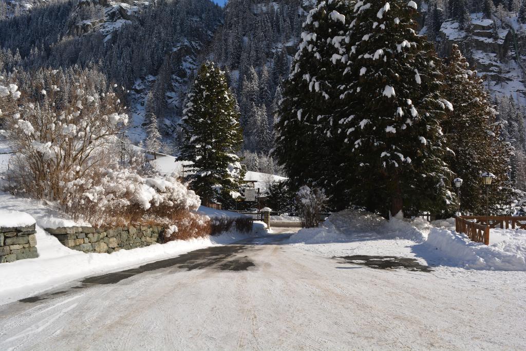 Hotel Villa Tedaldi Gressoney-Saint-Jean Exteriör bild
